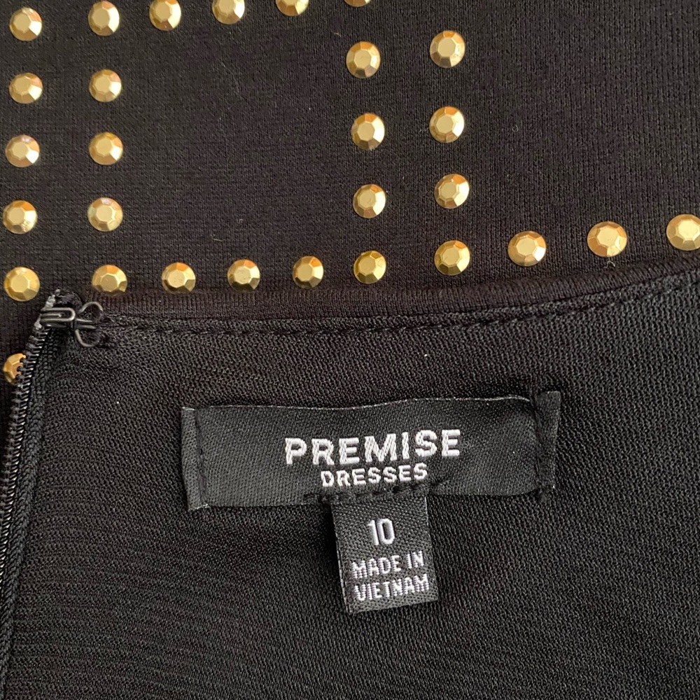 PREMISE DRESSES - Picture 6 of 8